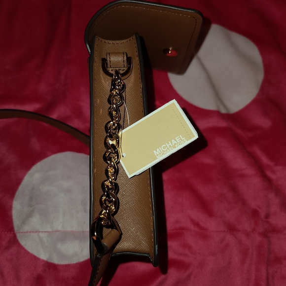 Michael Kors Crossbody - Picture 11 of 13